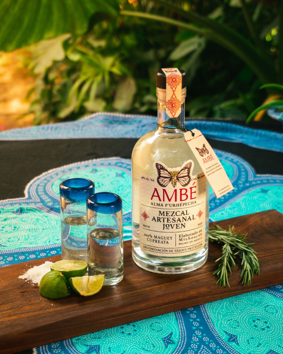 AMBÉ メスカル　（750ml)